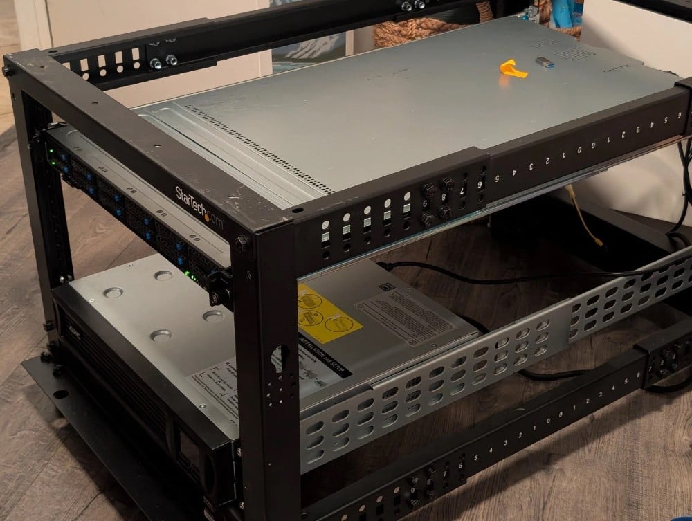 ASUS RS700-E10-RS12U server bundle